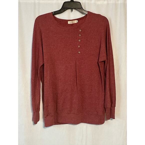 Man li Shang Tops - Man Li Shang womens maroon long sleeve shirt Size XL